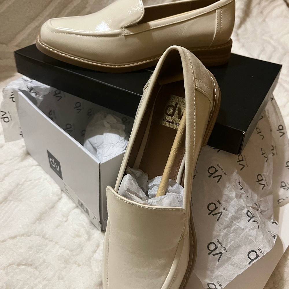 DV by Dolce Vita  Cream Loafers